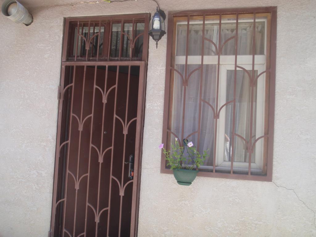 Apartment Down Town Group Tbilisi Exterior foto